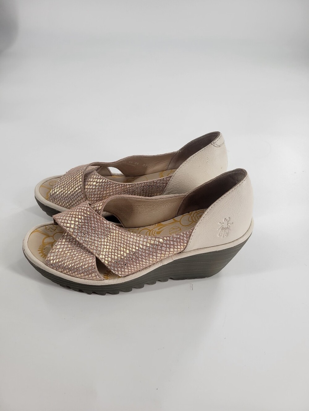 Fly London Shimmery Rose Gold Cross-Strap Leather Wedge Sandals Size 6.5 - 7